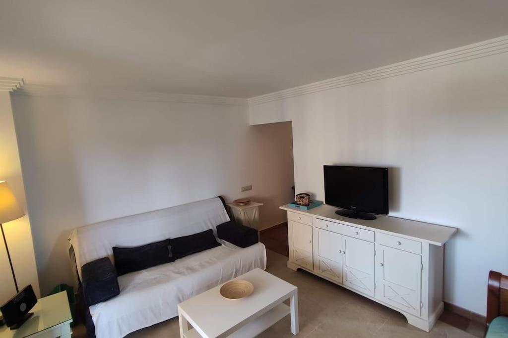 Apartamento Los Pelicanos Исла-Канела Экстерьер фото
